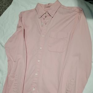 American Eagle men's size small button down shirt, pink